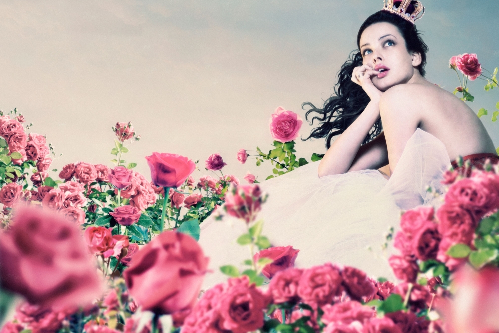 Stress is very much part of our everyday lives. You must learn the best ways for you to de-stress so you can re-energize your life.