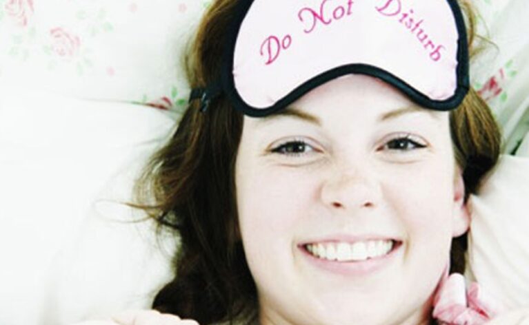 A woman’s nightly beauty routine is a ritual that is extremely important. Simple adjustments to your nightly beauty rituals can make huge improvements for your skin, hair, nails and quality of sleep. At Beauty Foods we are all about your quality of life.